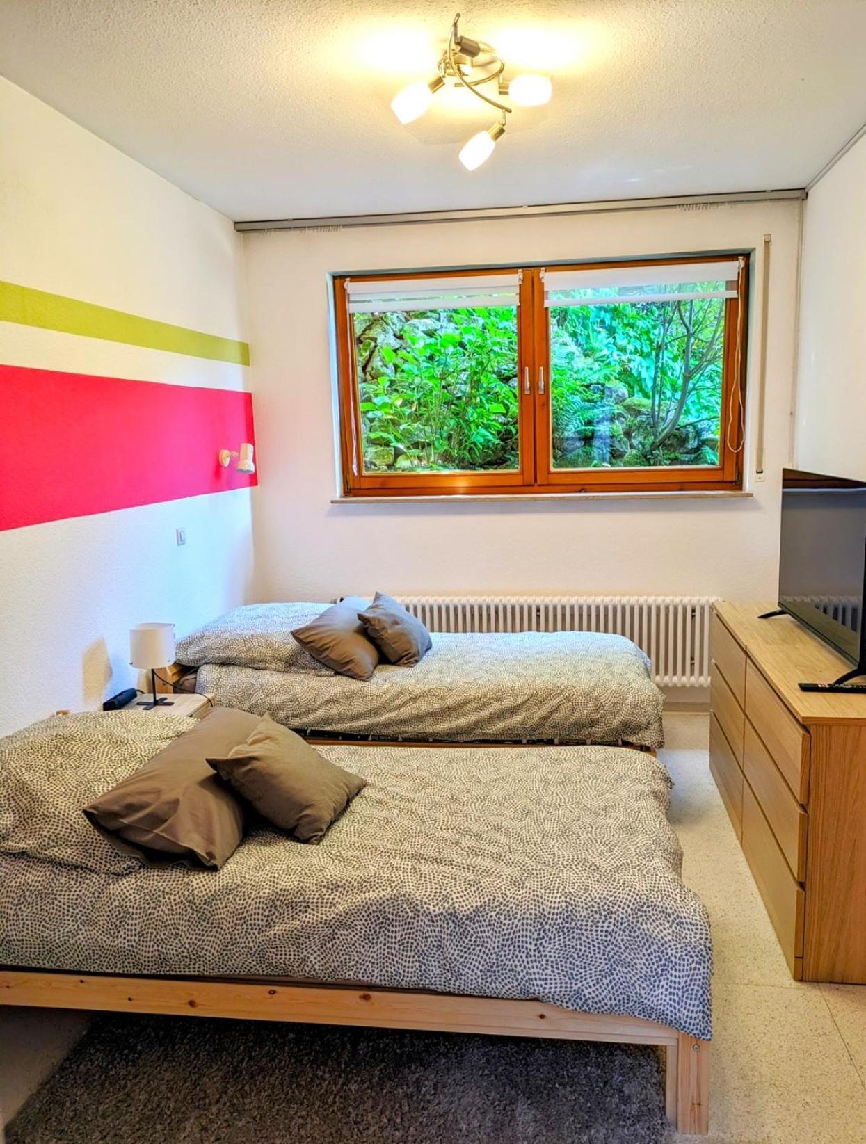 4 Zimmer Geraeumige Und Ruhig Gelegene Ferien- Und Monteurwohnung Nur Fuer Sie Allein Aujvari Vermietungen Spiegelberg Dış mekan fotoğraf