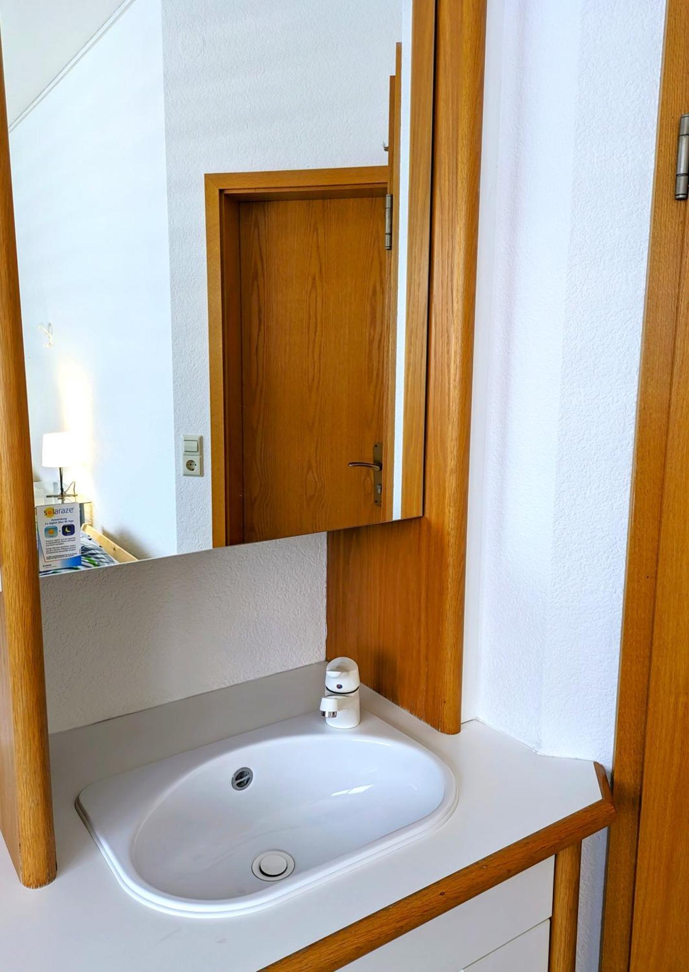 4 Zimmer Geraeumige Und Ruhig Gelegene Ferien- Und Monteurwohnung Nur Fuer Sie Allein Aujvari Vermietungen Spiegelberg Dış mekan fotoğraf